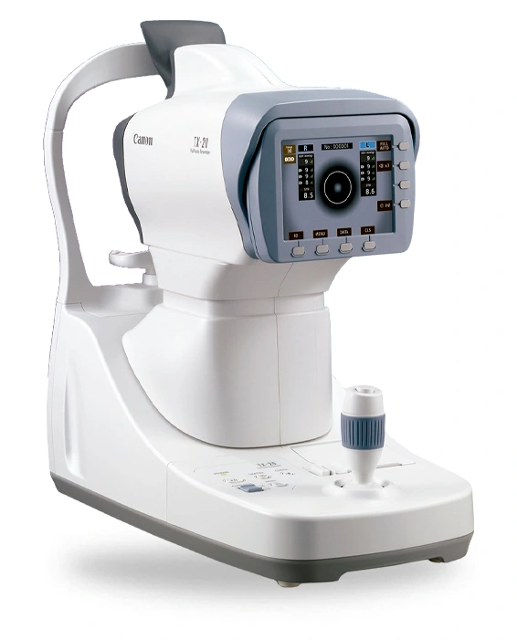 Consulta equipada con tecnología médica y oftalmológica